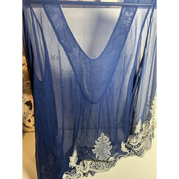 Faust Sheer Bohemian Blue white sleeve Beaded cuffs & collar size XL Or 2. Dd - Picture 8 of 9